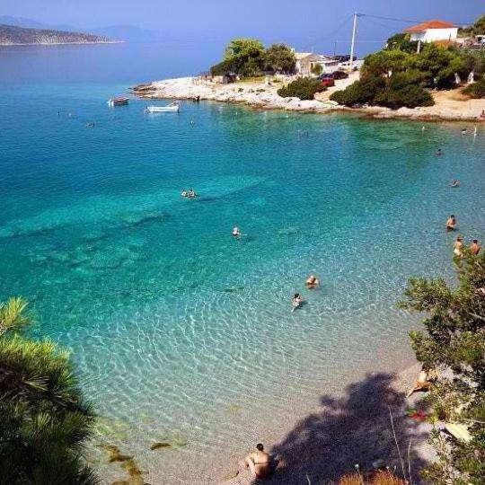 Guesthouse Aggelos Porto Germeno Eksteriør bilde