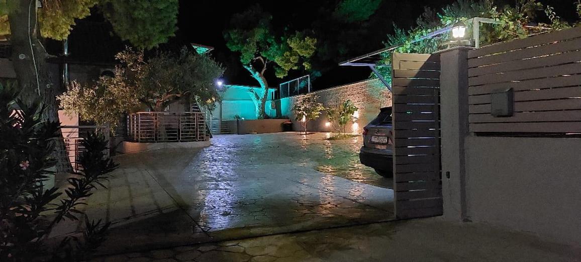 Guesthouse Aggelos Porto Germeno Eksteriør bilde